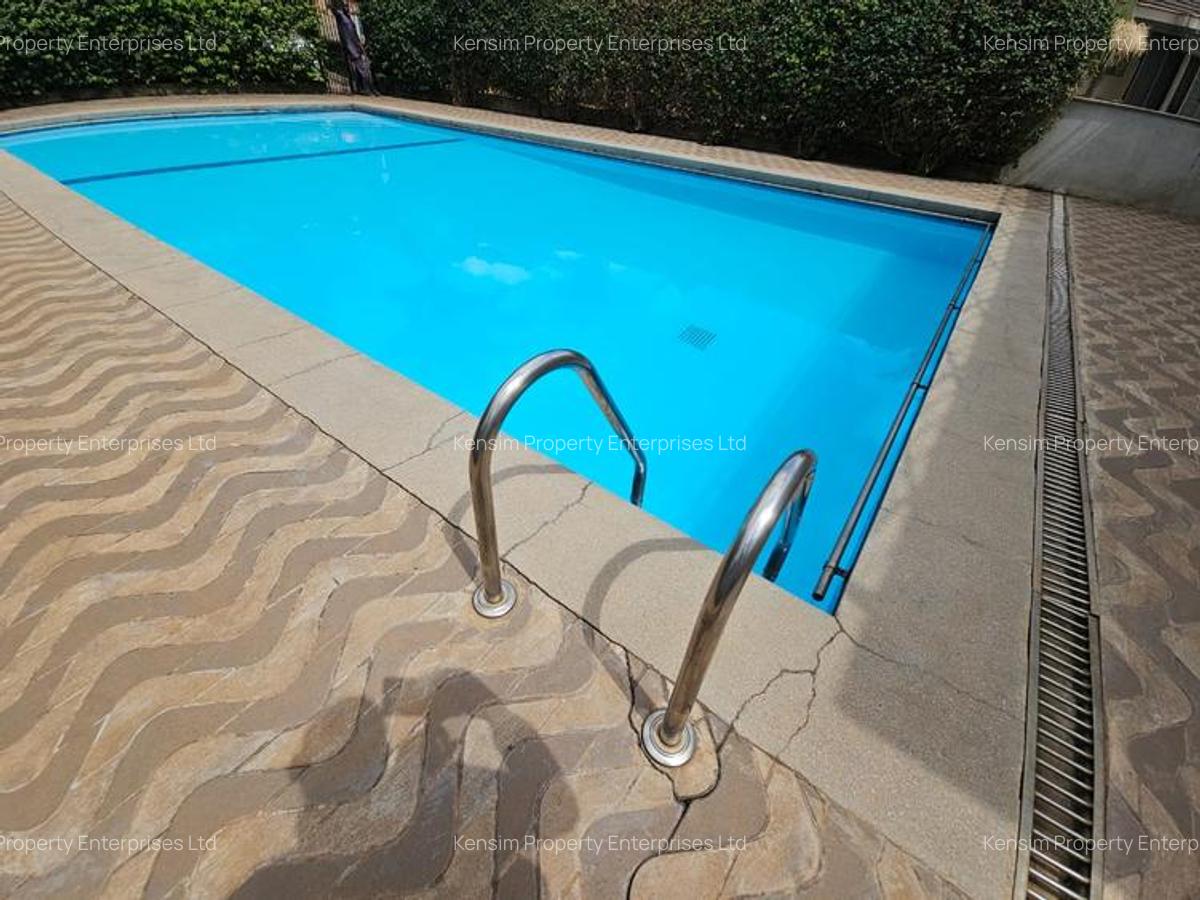 5 Bed Townhouse with En Suite in Westlands Area - 8
