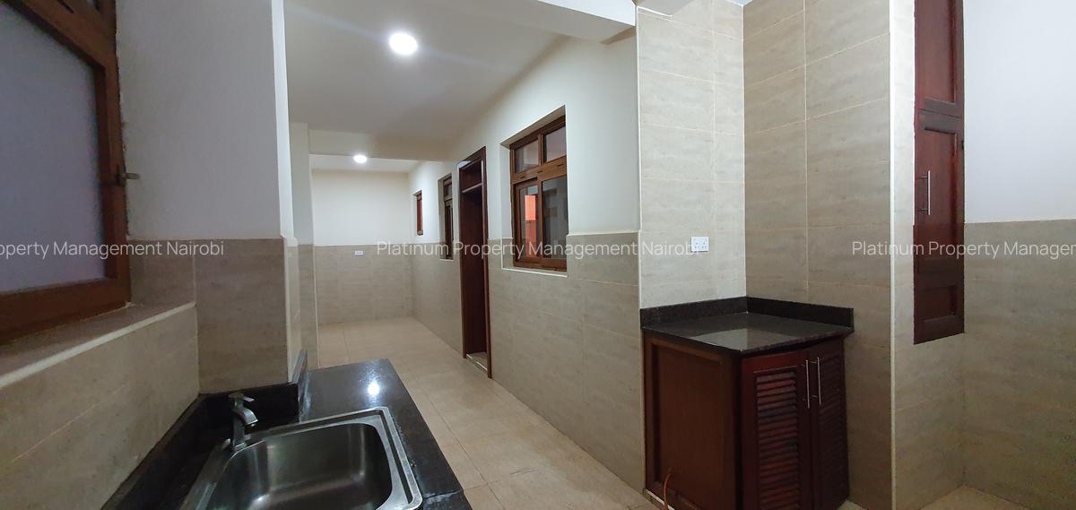 3 Bed Apartment with En Suite in General Mathenge - 7