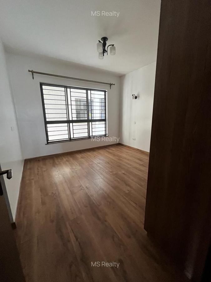 3 Bed Apartment with En Suite in General Mathenge - 7