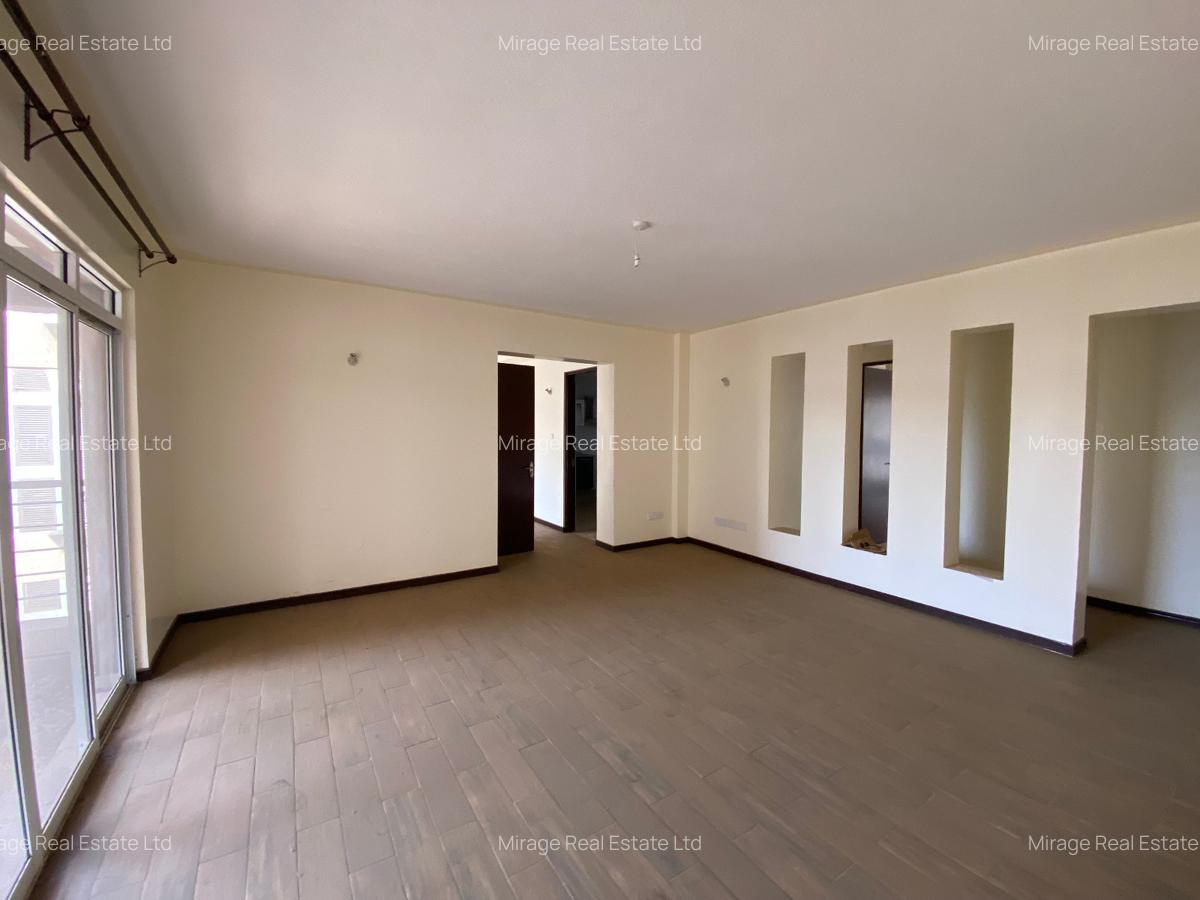 3 Bed Apartment with En Suite in General Mathenge - 18