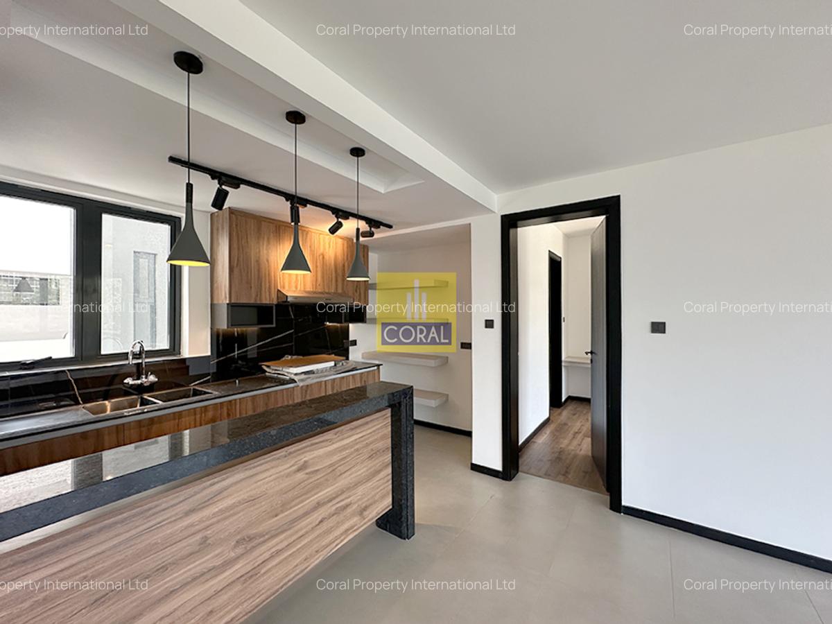 5 Bed Apartment in Westlands Area - 11
