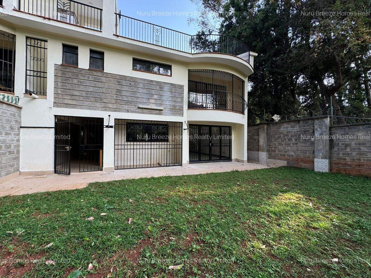 4 Bed Townhouse with En Suite in Westlands Area - 8