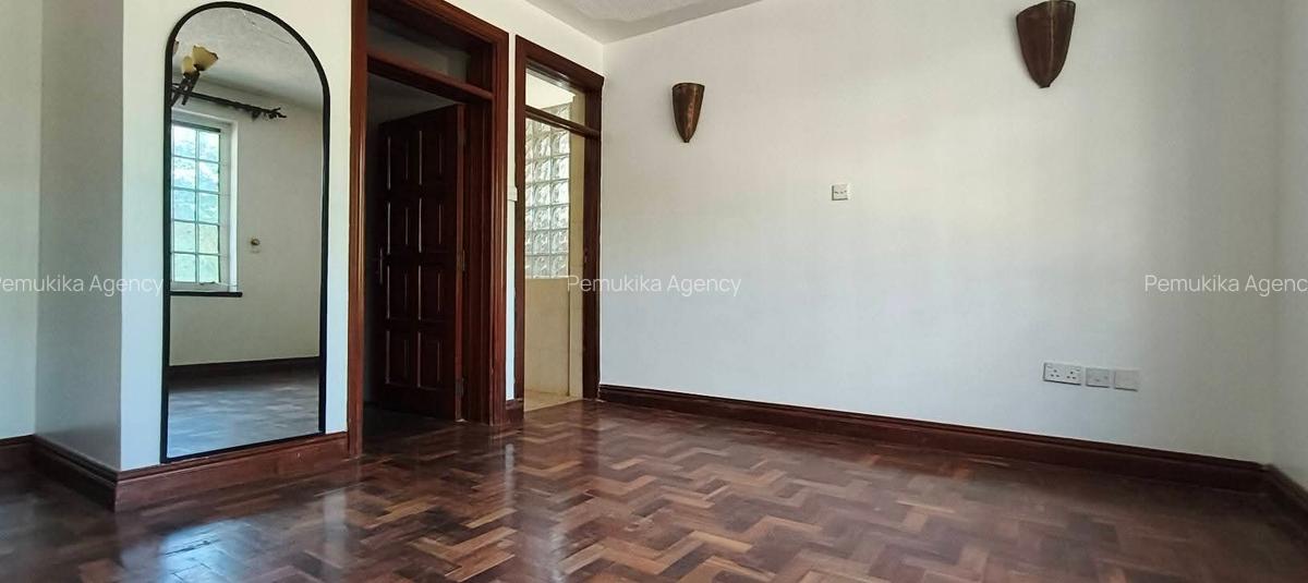 5 Bed Townhouse with En Suite in Runda - 5