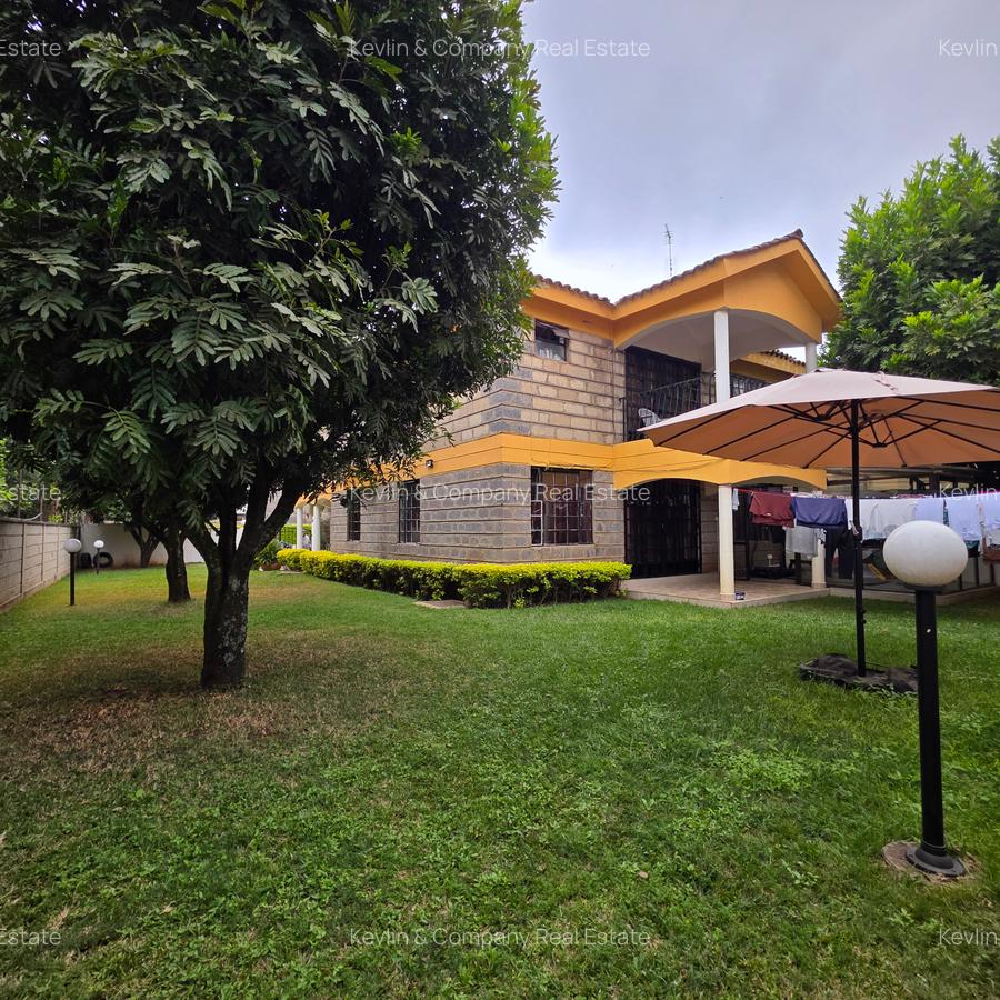 4 Bed Townhouse with En Suite in Lavington - 1