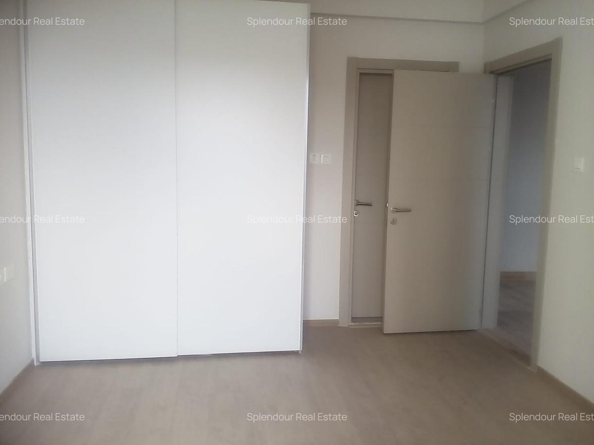 1 Bed Apartment with En Suite in Westlands Area - 5