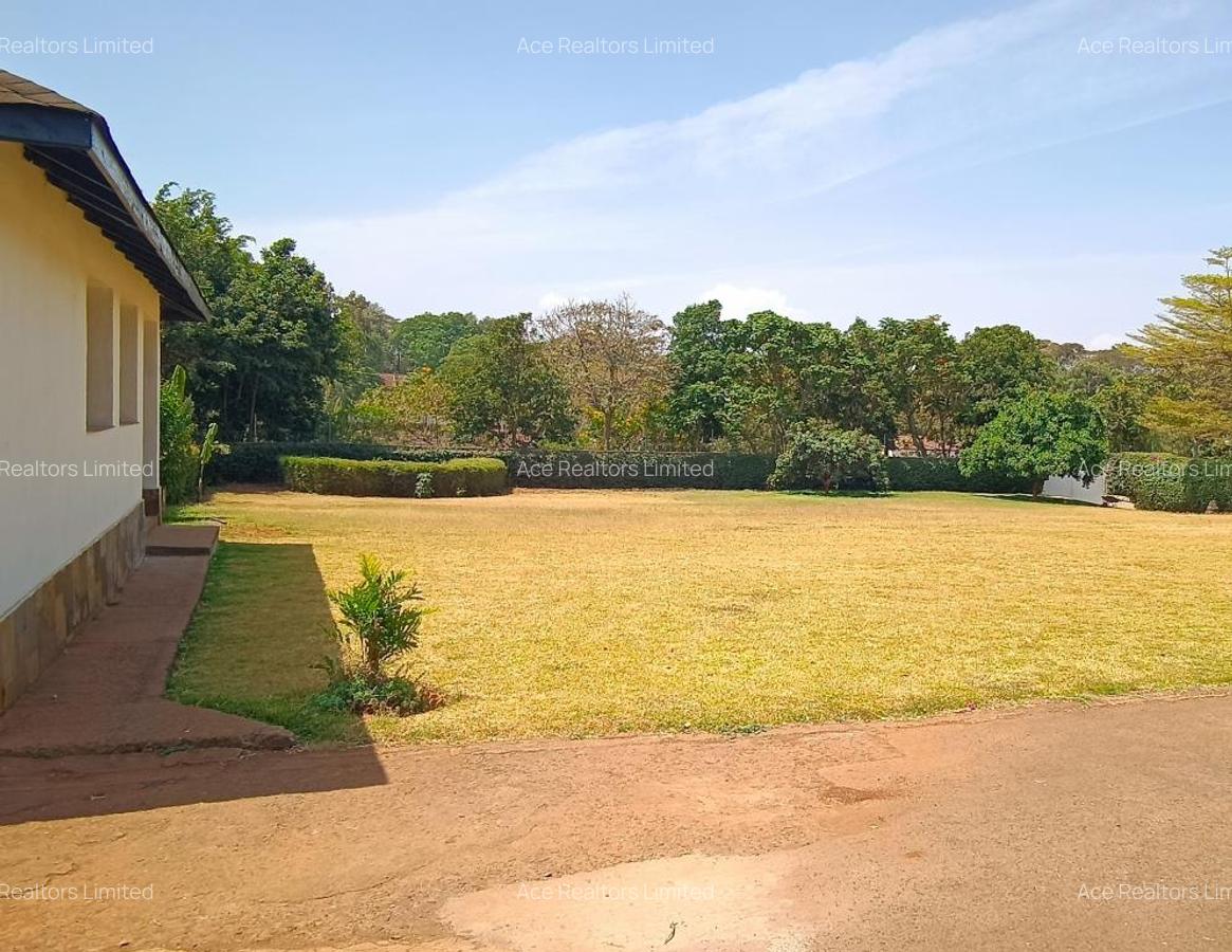6 Bed House with En Suite at Kitisuru - 17