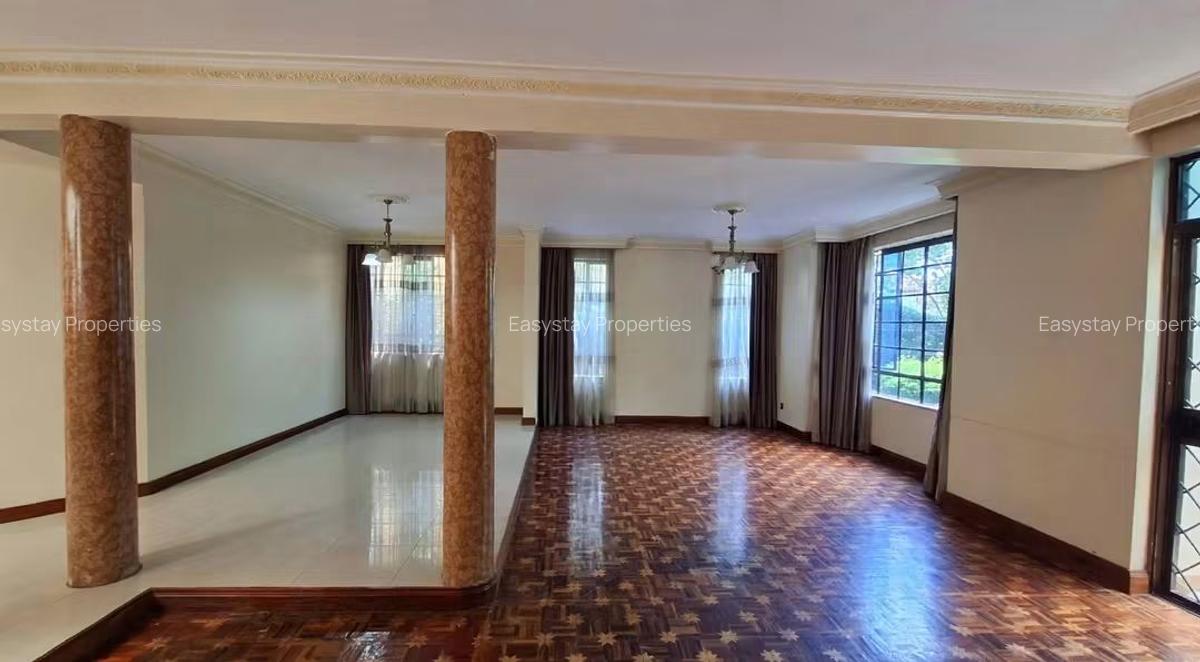 4 Bed Townhouse with En Suite in Lavington - 3