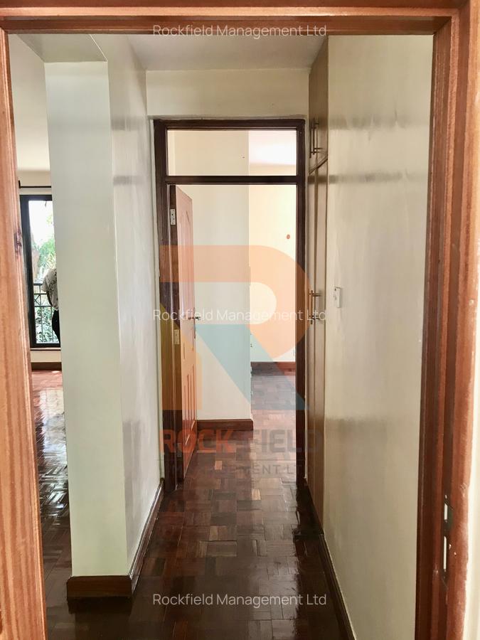 2 Bed Apartment with En Suite in Brookside - 9