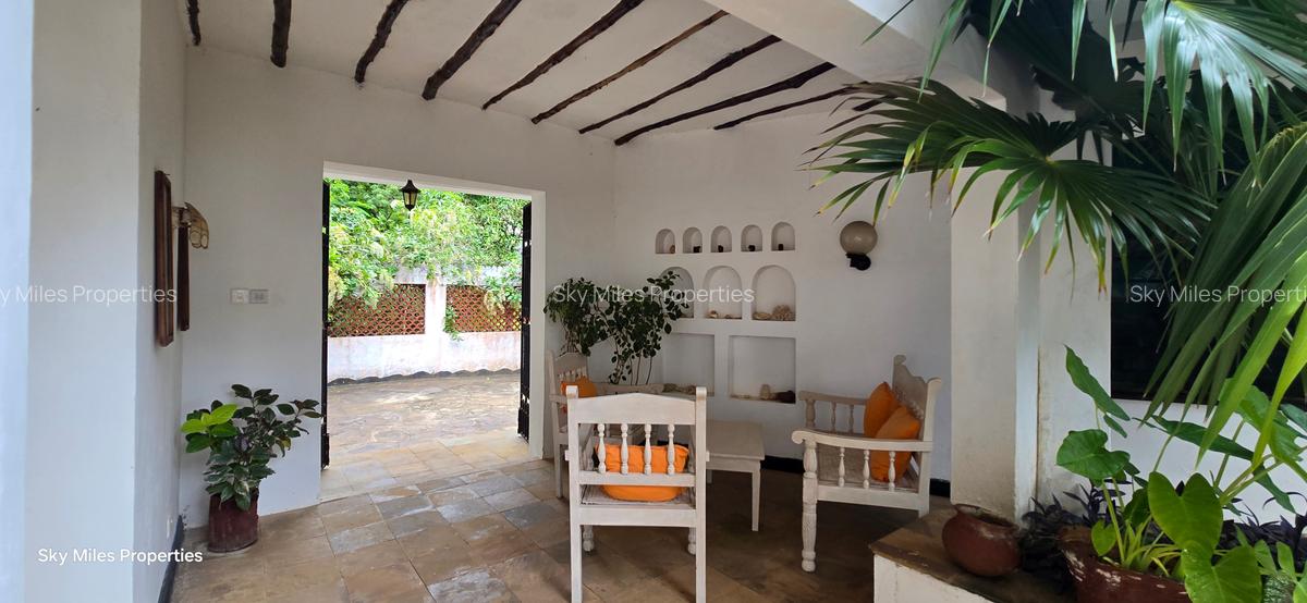 4 Bed Villa with En Suite at Kikambala - 9