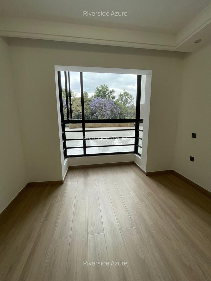 Serviced 1 Bed Apartment with En Suite at Westlands - 11
