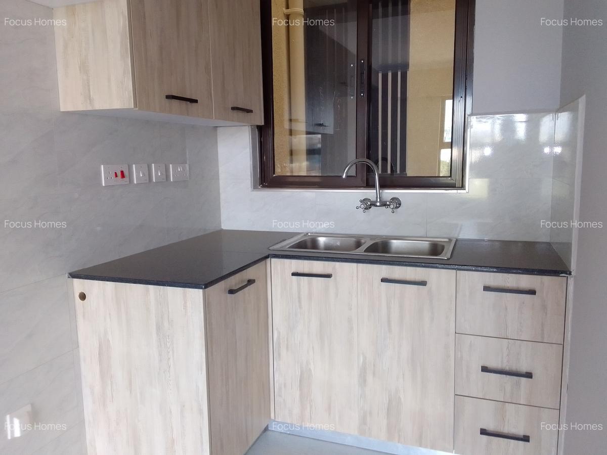 1 Bed Apartment with En Suite in Westlands Area - 11