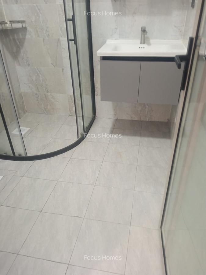 2 Bed Apartment with En Suite in Lavington - 15
