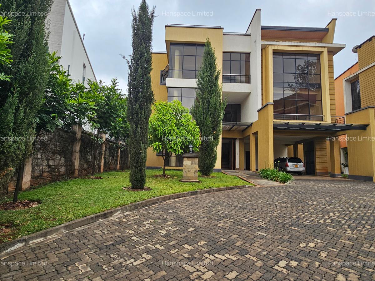 5 Bed Villa with En Suite at Naushad Merali Drive - 1