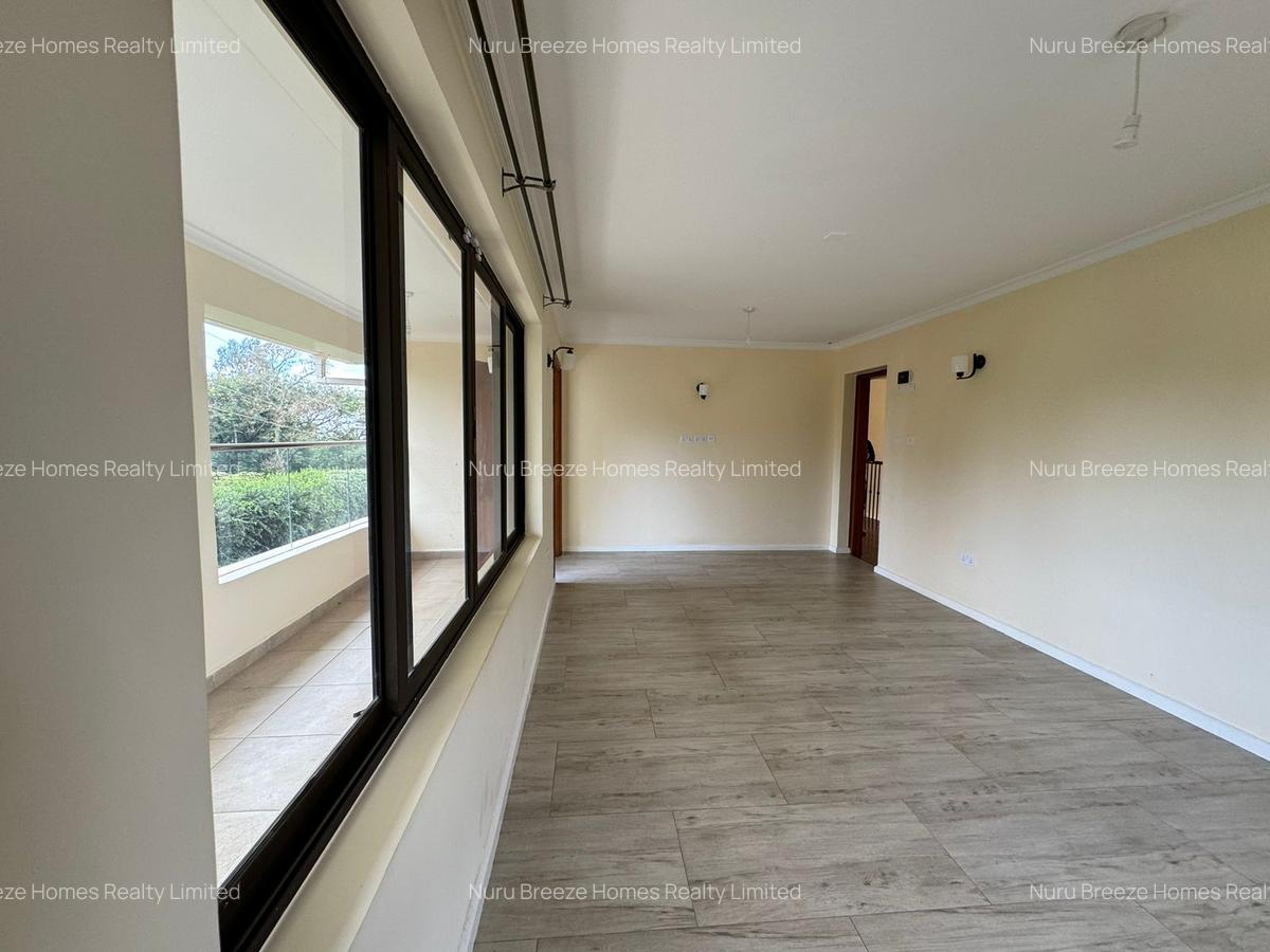 4 Bed Townhouse with En Suite in Lavington - 4