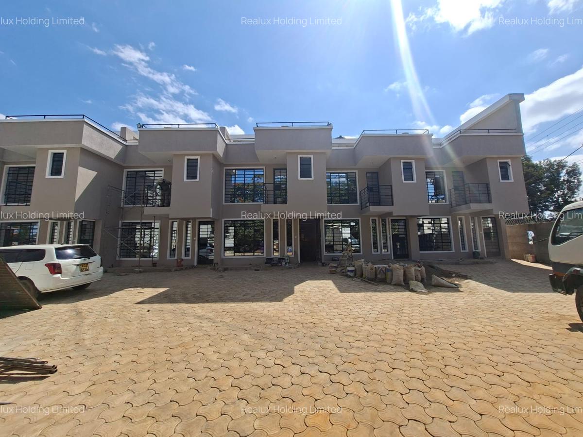 5 Bed Townhouse with En Suite in Gikambura - 1
