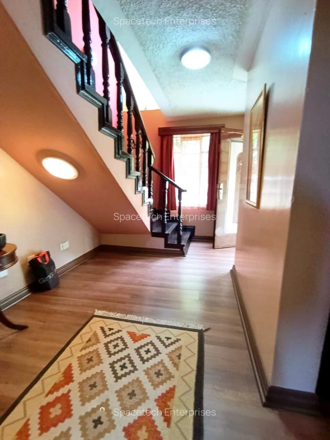 4 Bed Townhouse with En Suite in Lavington - 9