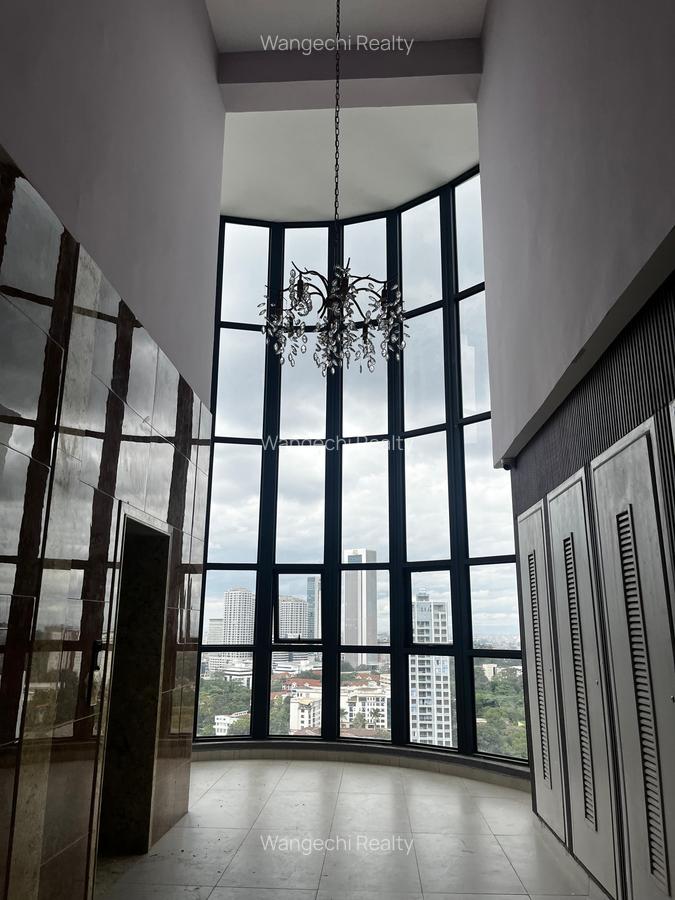 Furnished 3 Bed Apartment with En Suite at Riverside Drive - 15