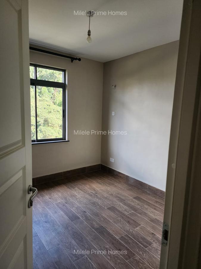 3 Bed Apartment with En Suite at Isk - 9