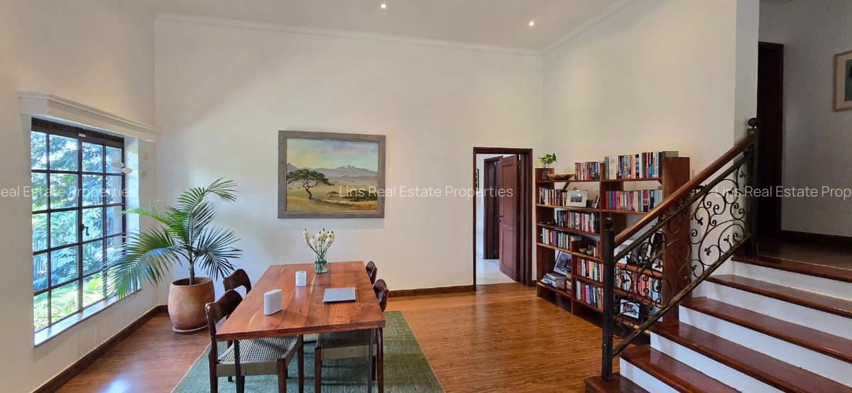 4 Bed Townhouse with En Suite in Spring Valley - 14