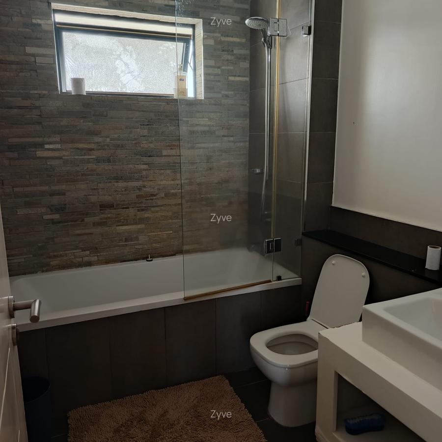 Serviced 2 Bed Apartment with En Suite at Garden Estate - 6