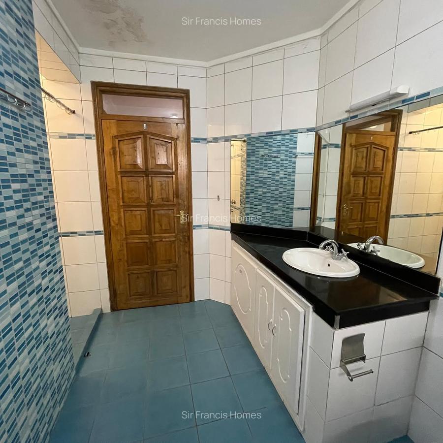 Serviced 3 Bed Apartment with En Suite in Westlands Area - 7