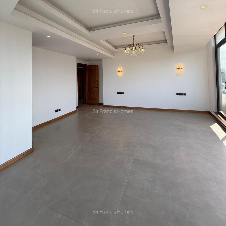 Serviced 3 Bed Apartment with En Suite in Riverside - 14