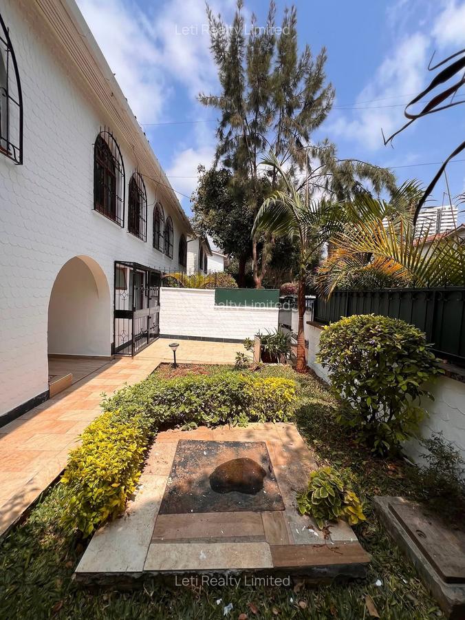 4 Bed Townhouse with En Suite in Kileleshwa - 1