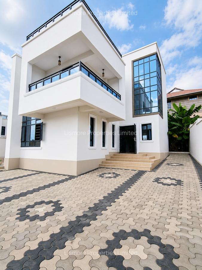 4 Bed House with En Suite in Kenyatta Road - 2