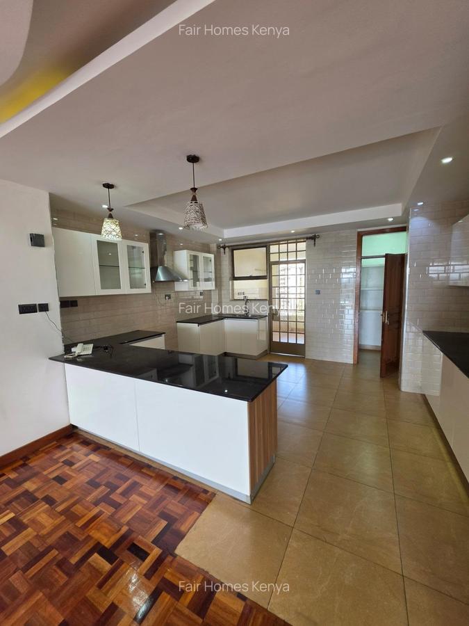 3 Bed Apartment with En Suite at Othaya Road - 3
