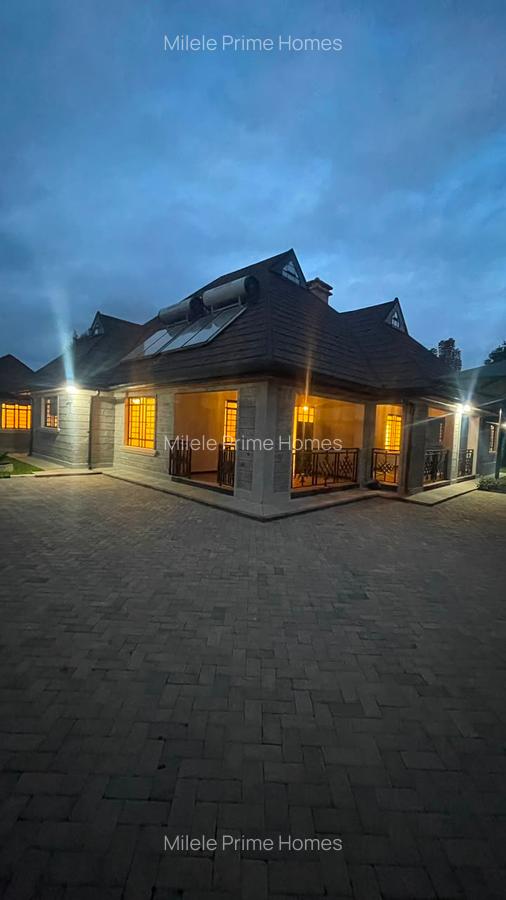 3 Bed House with En Suite in Cianda - 4