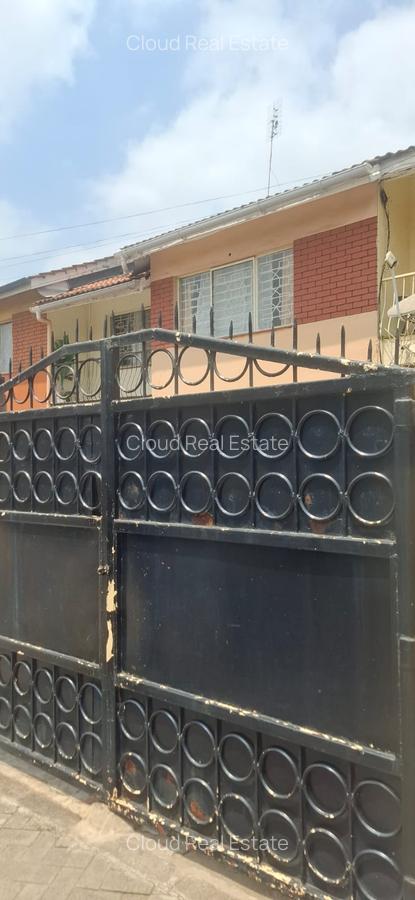 4 Bed House with En Suite in South B - 12