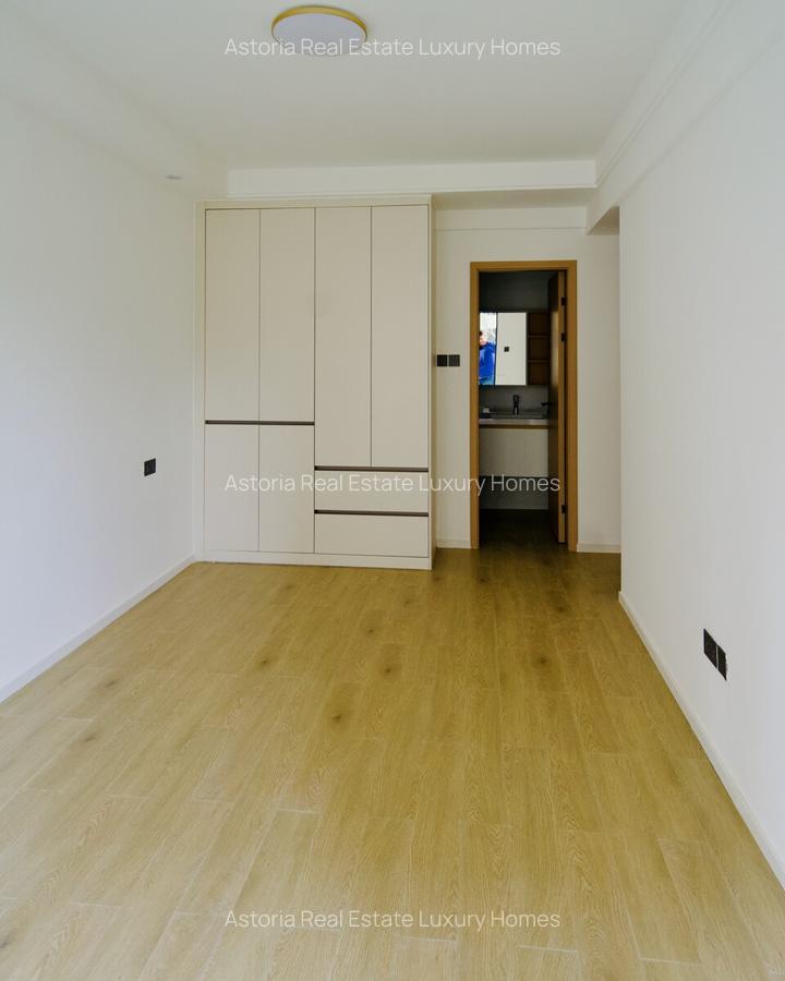 1 Bed Apartment with Swimming Pool at 2026-250 - 14