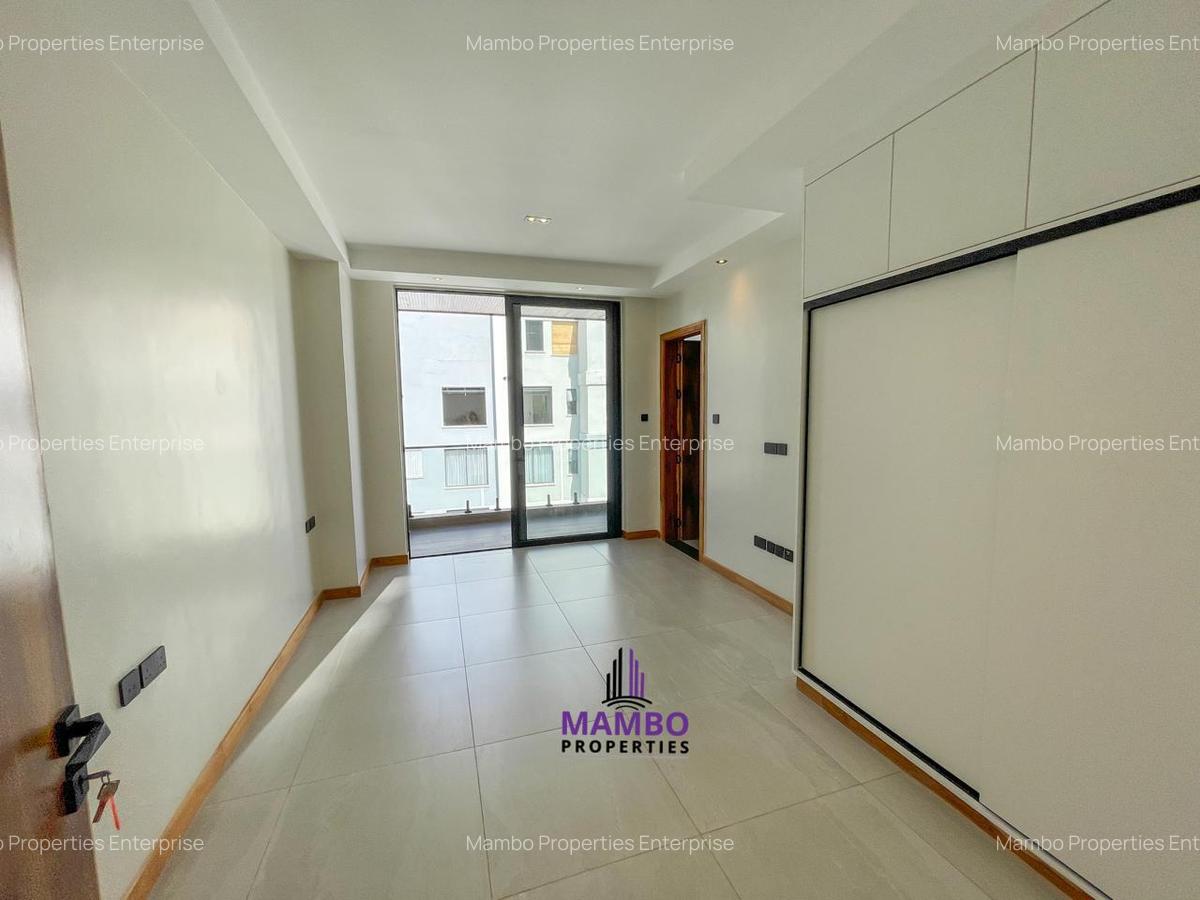 4 Bed Apartment with En Suite at Peponi Rd - 10