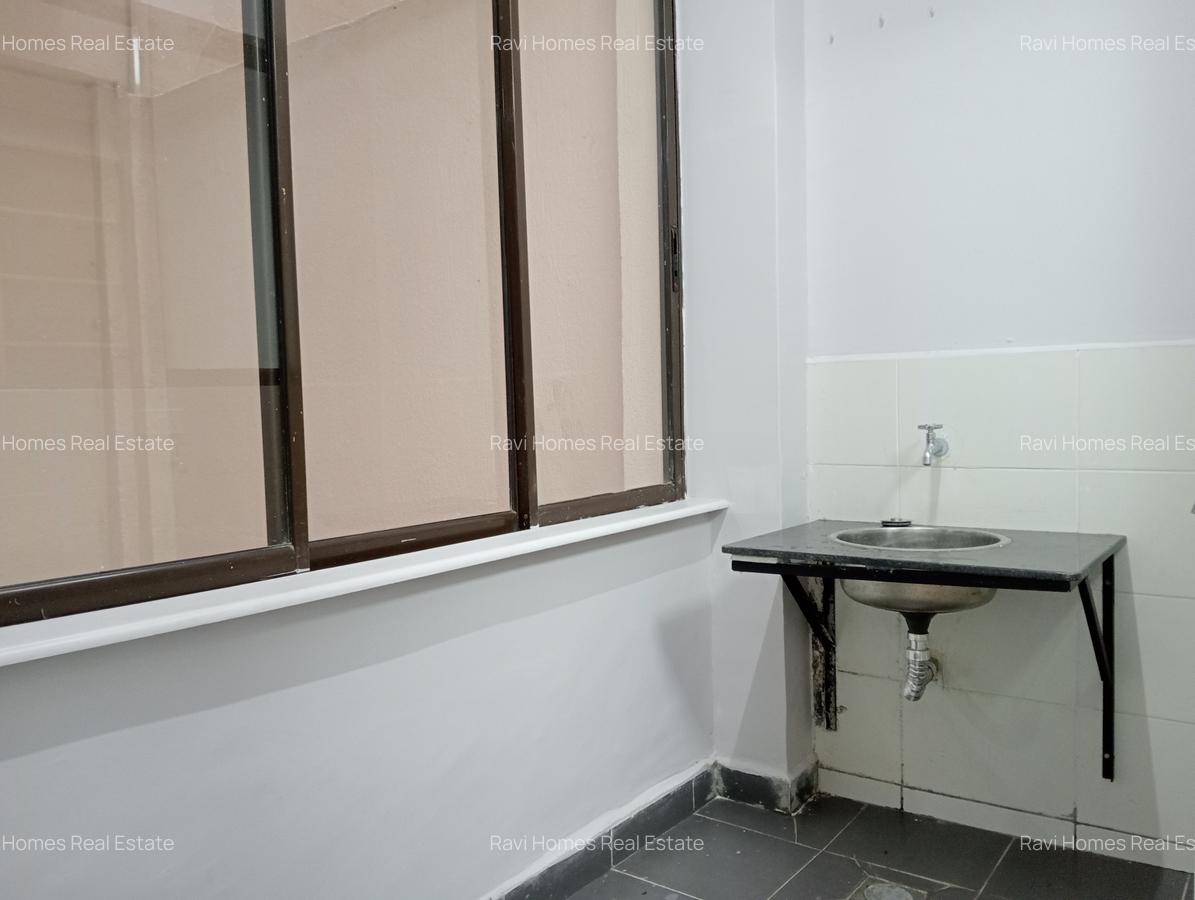 2 Bed Apartment with En Suite at Westlands - 9