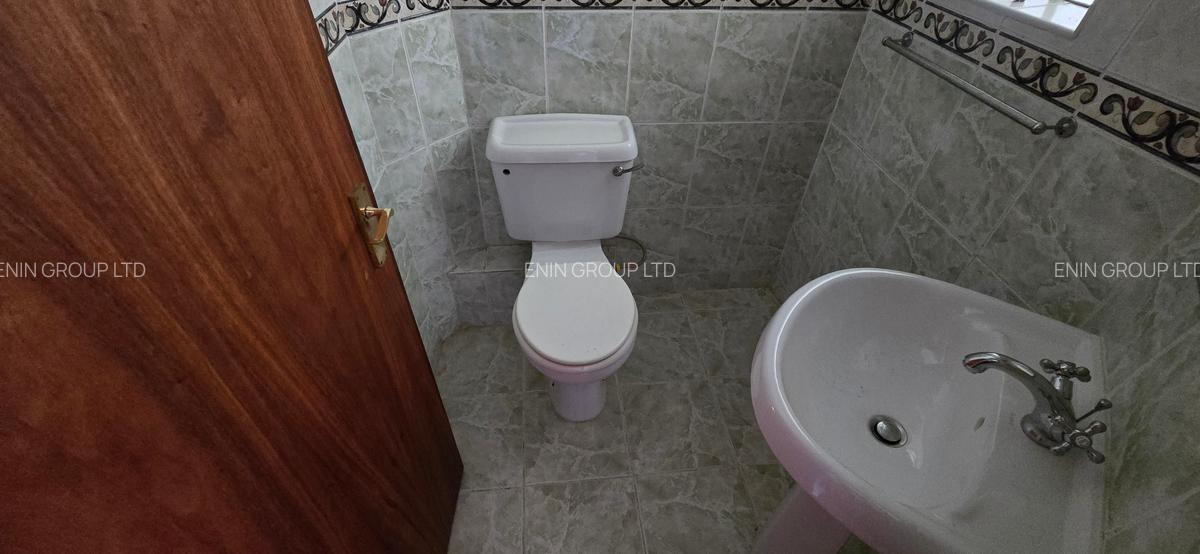 4 Bed Apartment with En Suite in Lavington - 7