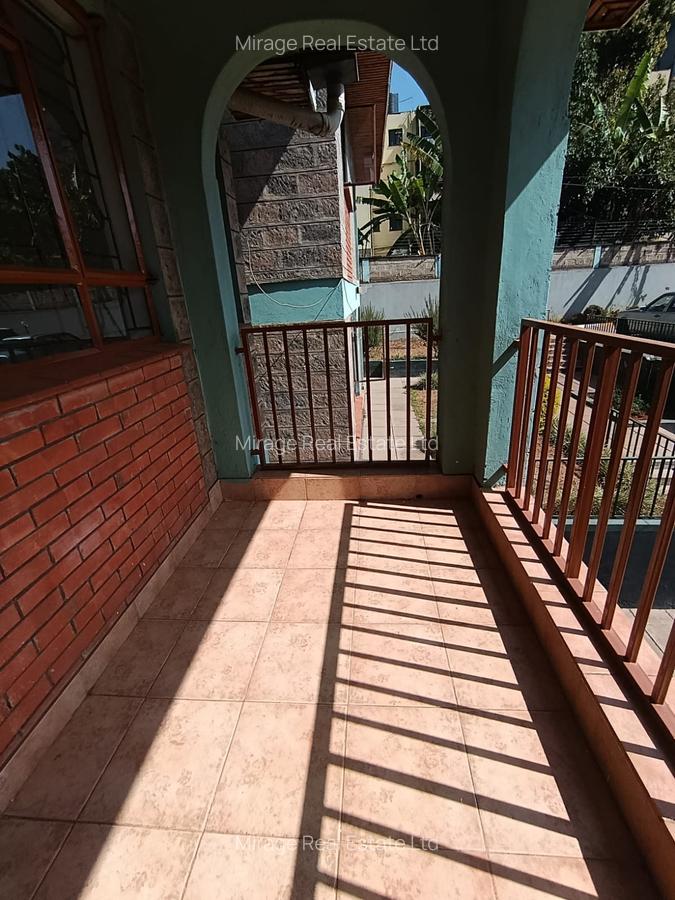 4 Bed Villa with Staff Quarters in Westlands Area - 16