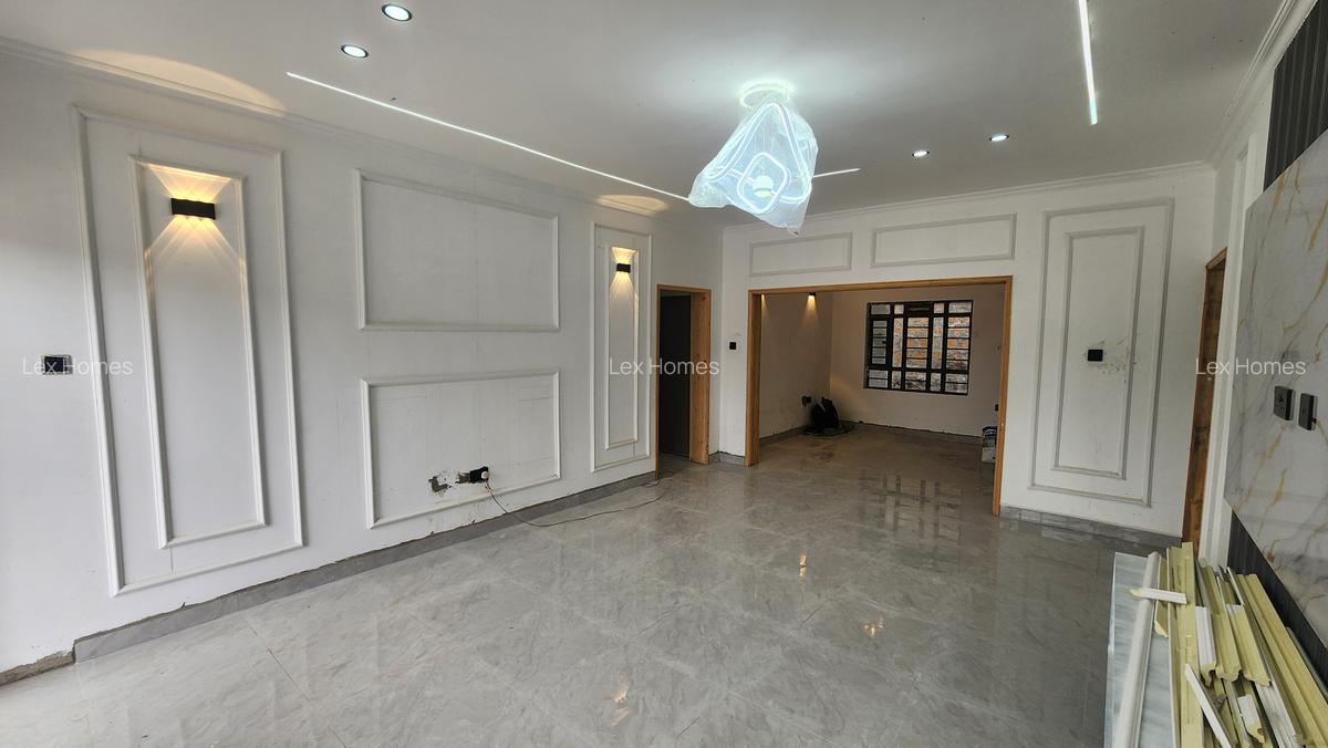 5 Bed House with En Suite at Forest Line Road - 3