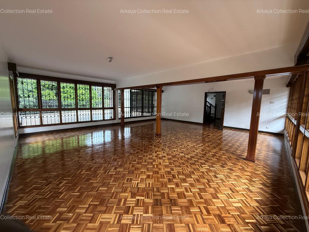 5 Bed House with En Suite in Gigiri - 10