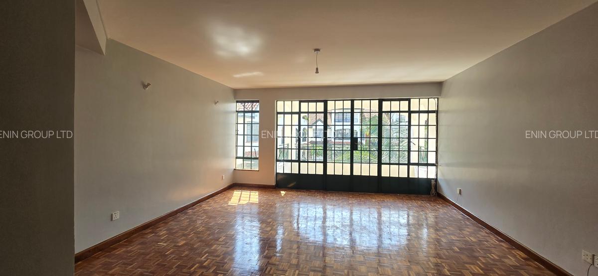 4 Bed Apartment with En Suite in Lavington - 10