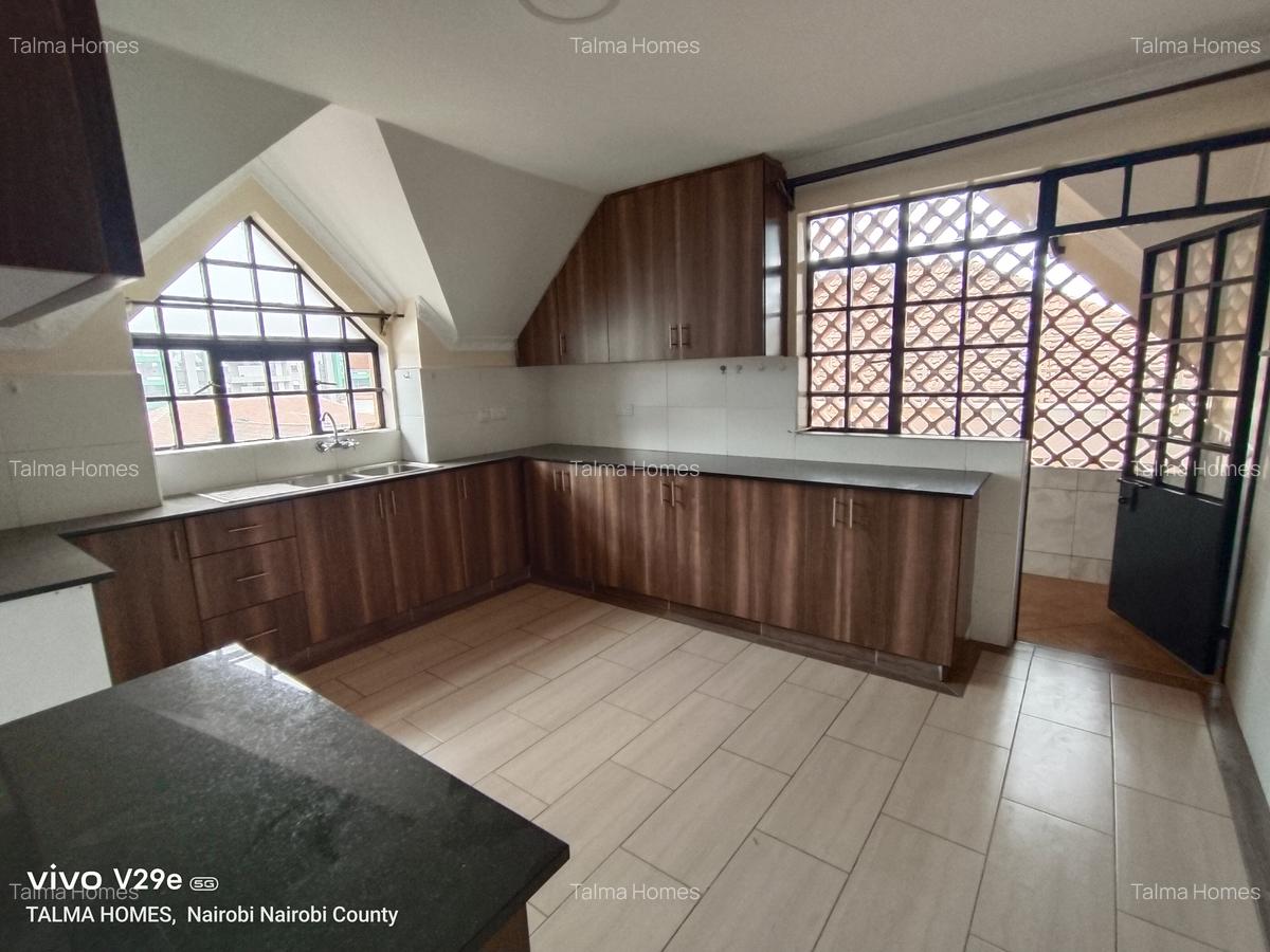2 Bed Apartment with En Suite at Westlands - 16