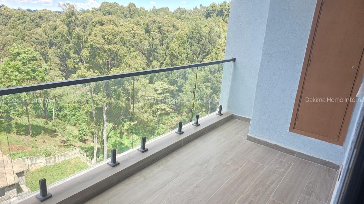 4 Bed Apartment with En Suite in Spring Valley - 10