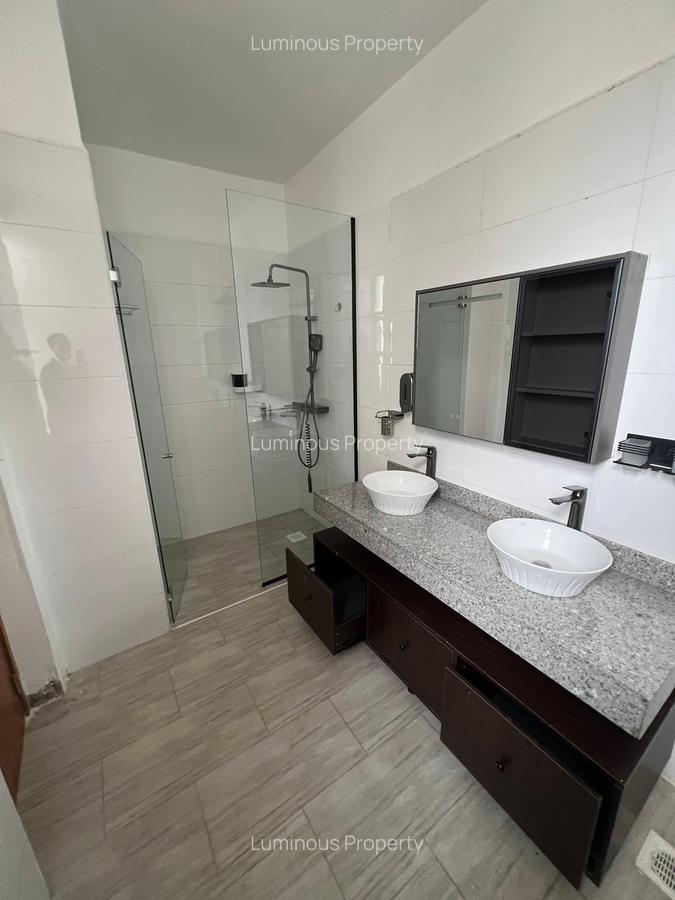 4 Bed House with En Suite at Afro Sayari - 11