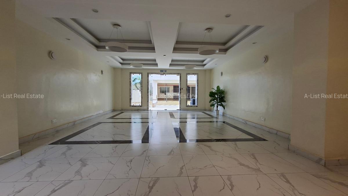 3 Bed Apartment with En Suite at Mandera Road - 4