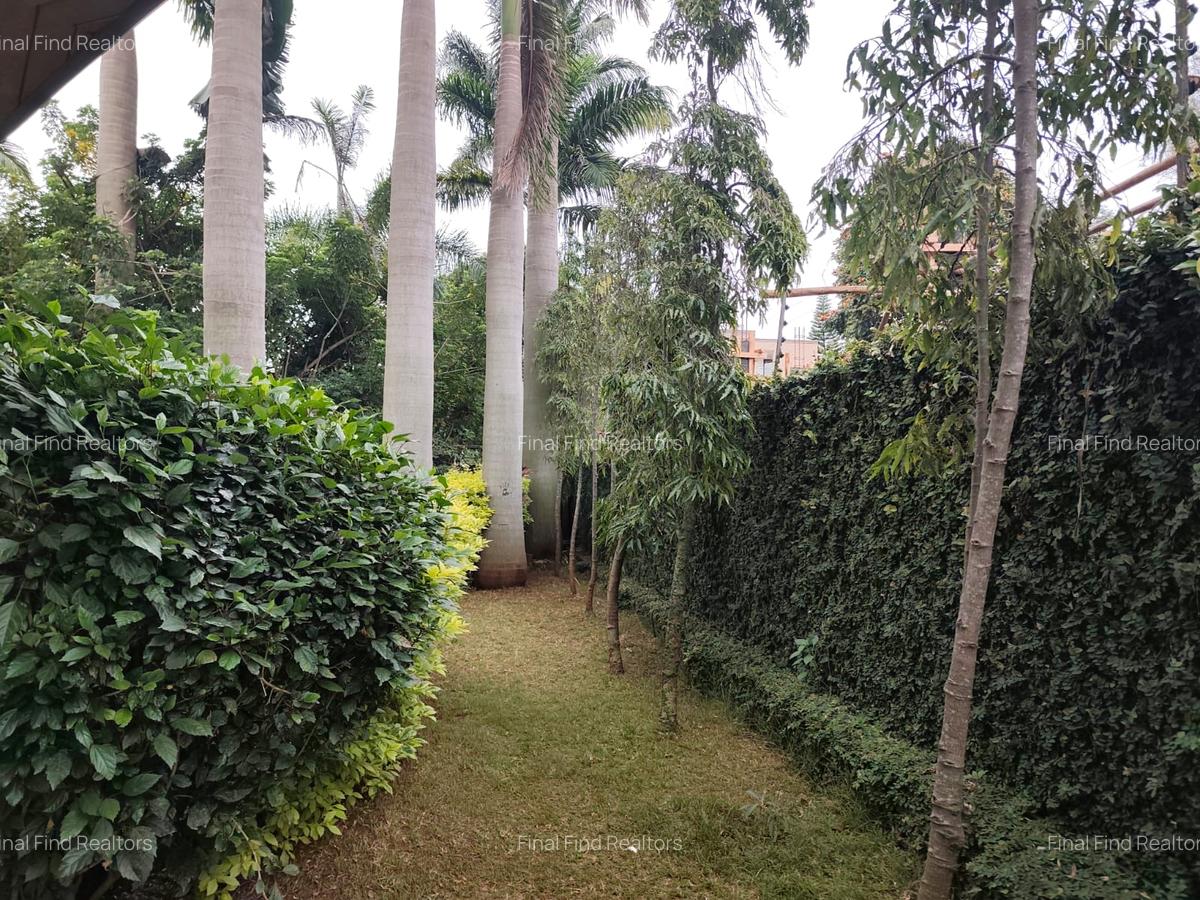 4 Bed Townhouse with En Suite in Runda - 14