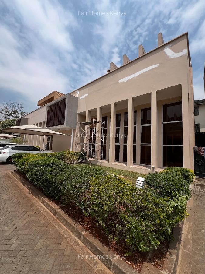 4 Bed Townhouse with En Suite at Lavington Green - 1