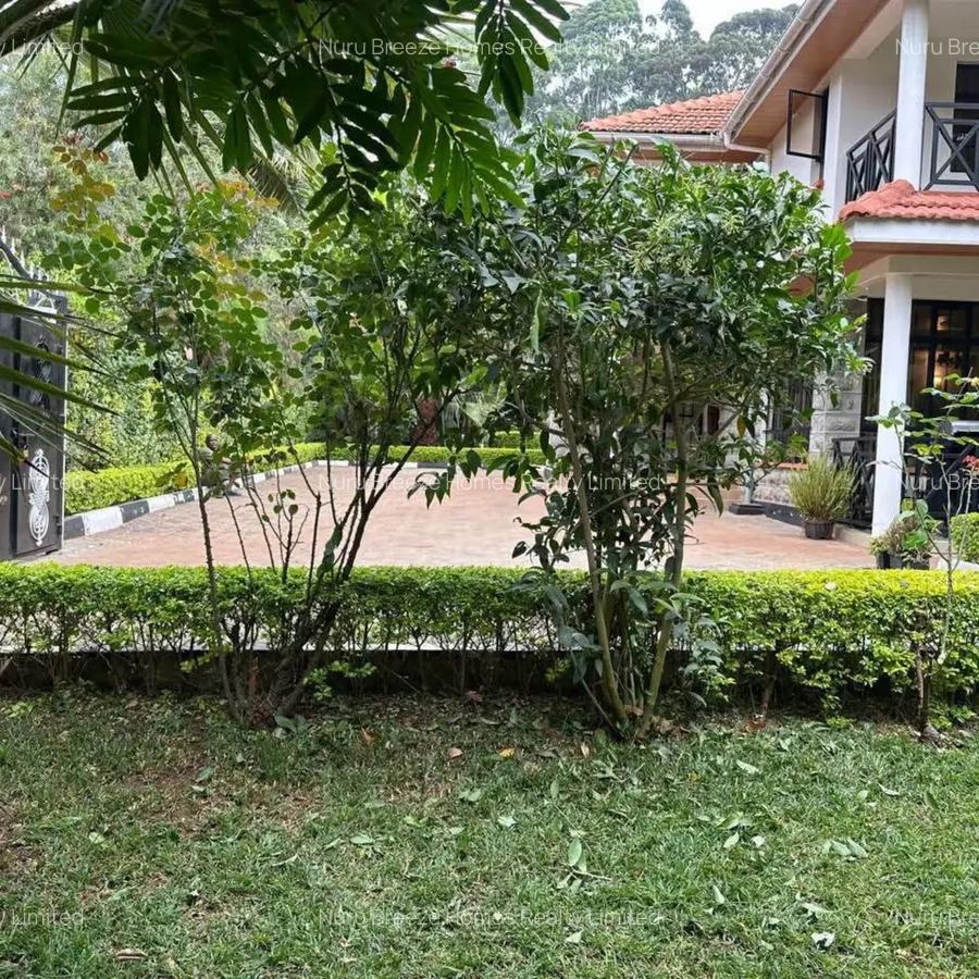 4 Bed Townhouse with En Suite in Karen - 5