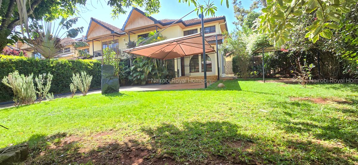 4 Bed Townhouse with En Suite at Lavington Green - 7