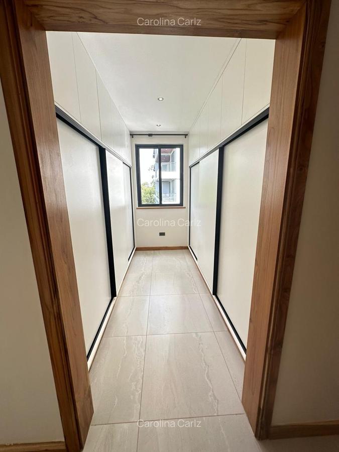 4 Bed Apartment with En Suite at Peponi Road - 18