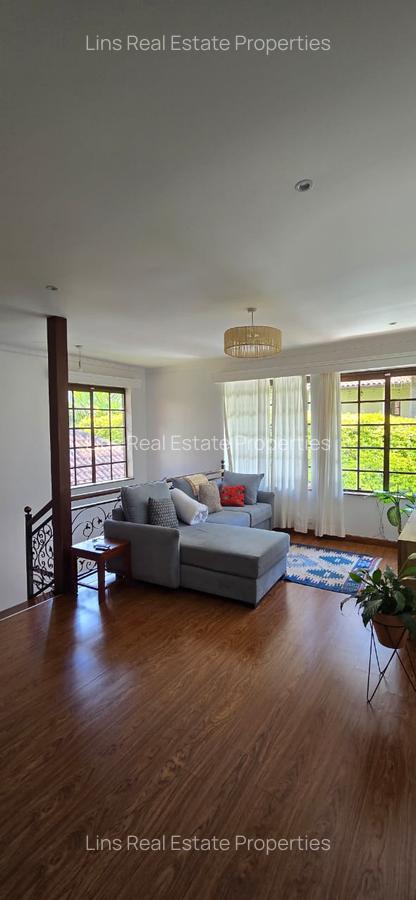 4 Bed Townhouse with En Suite in Spring Valley - 15