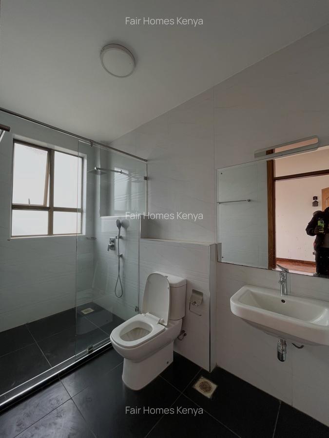 3 Bed Apartment with En Suite at Othaya Road - 14